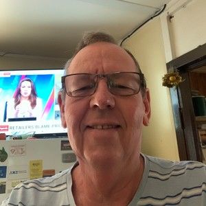 Meet your Posher, Joyce